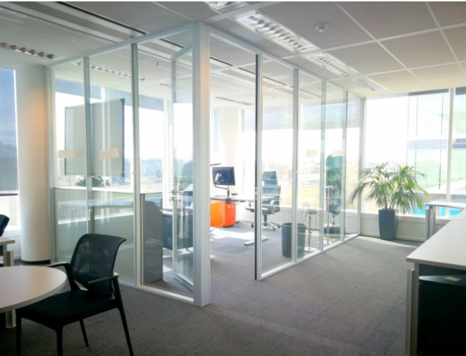 Cloison vitrée de bureau installée par ABC by Iome
